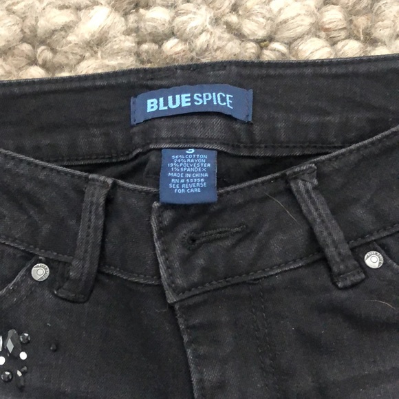 Ripped Jeans with Decor - Picture 4 of 4